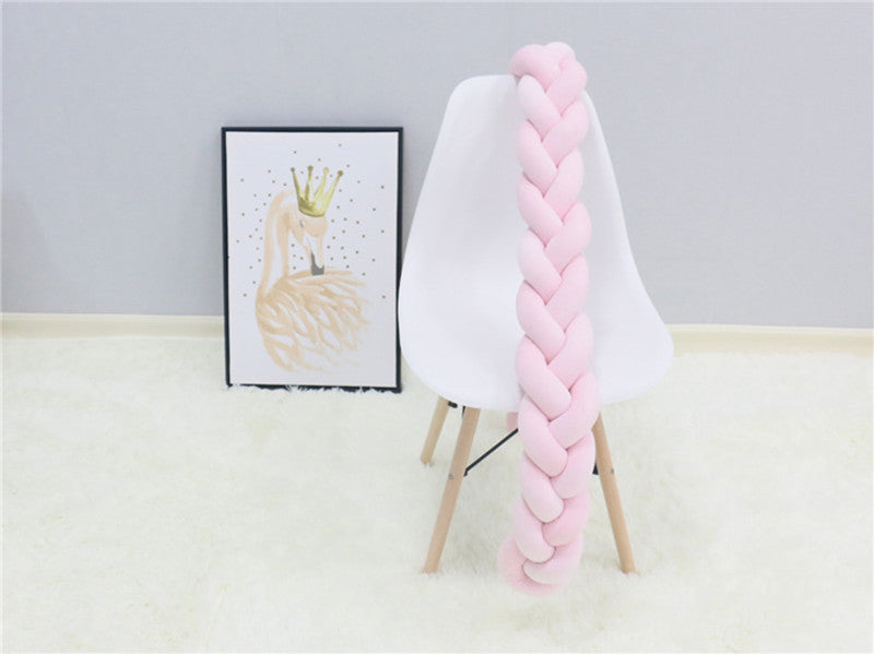 Soft Baby Crib Bumper with Braided Cotton Design