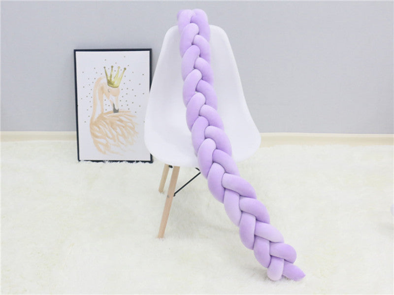 Soft Baby Crib Bumper with Braided Cotton Design