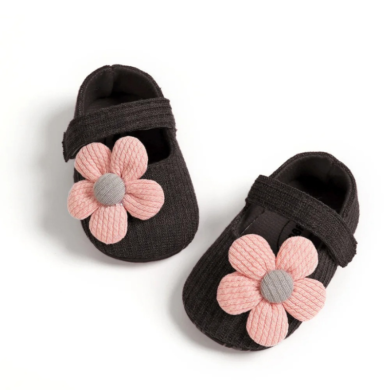 Soft Breathable Baby Shoes – Gentle First Walkers for Infants